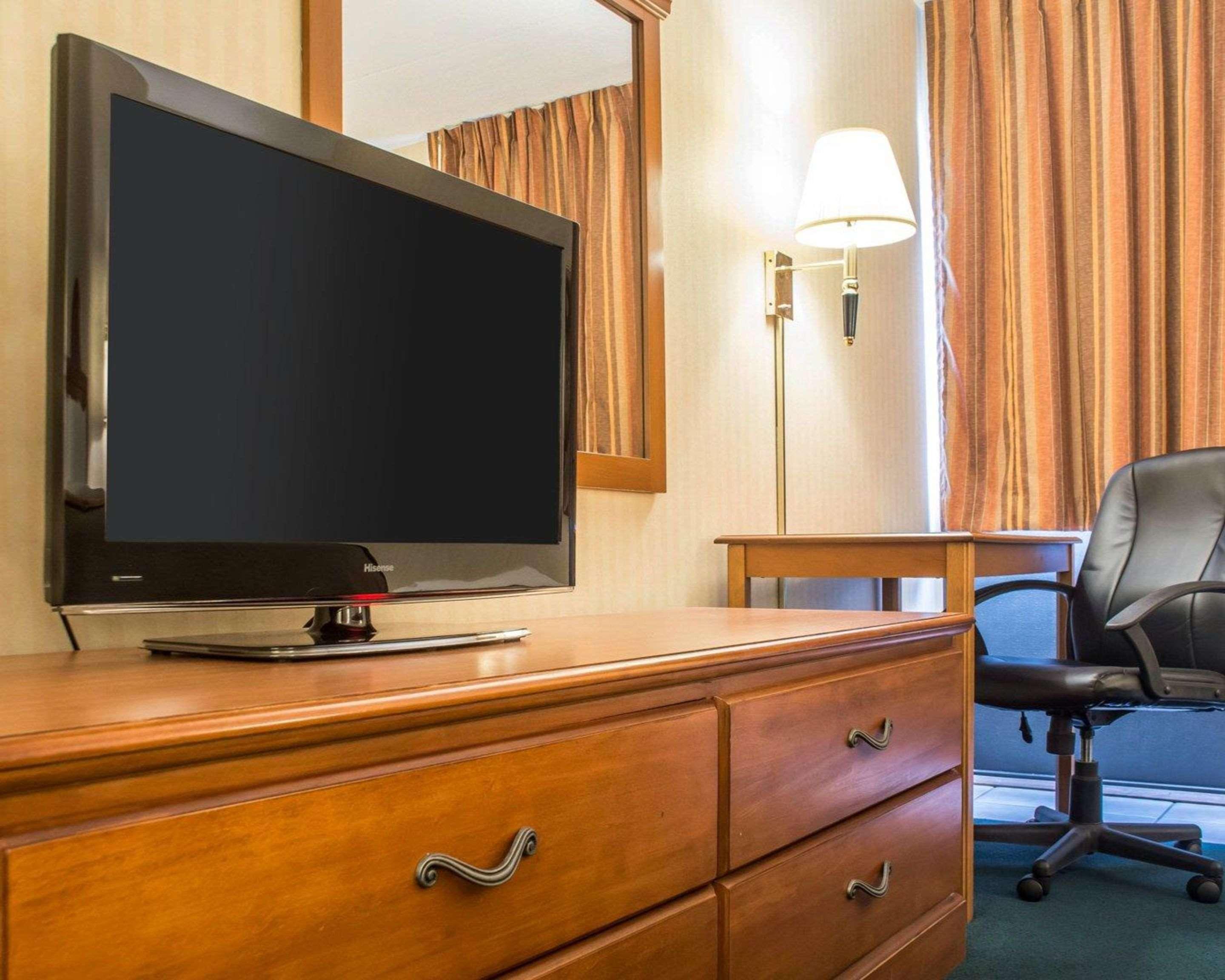 Comfort Inn Binghamton I-81 Экстерьер фото