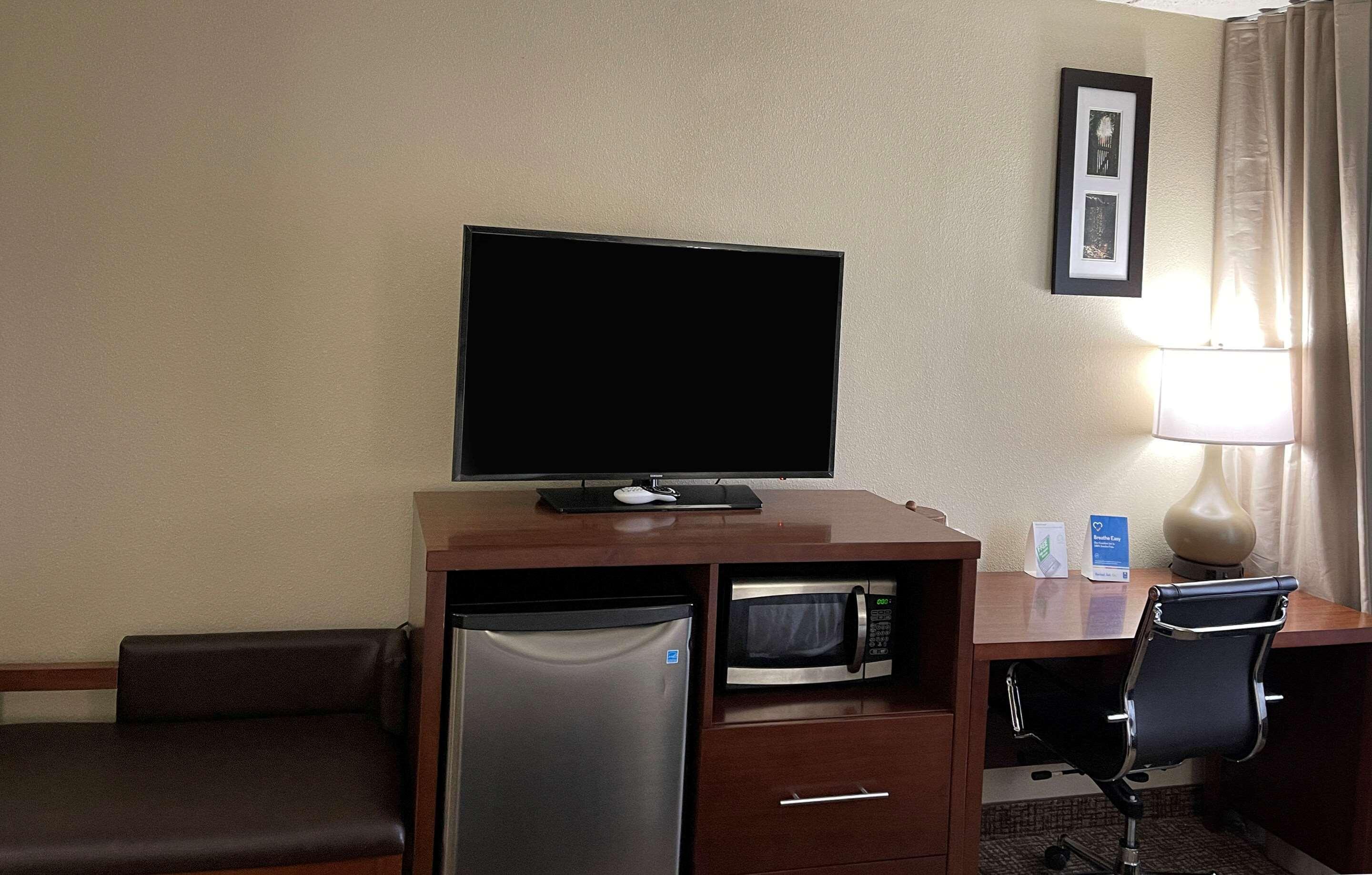 Comfort Inn Binghamton I-81 Экстерьер фото