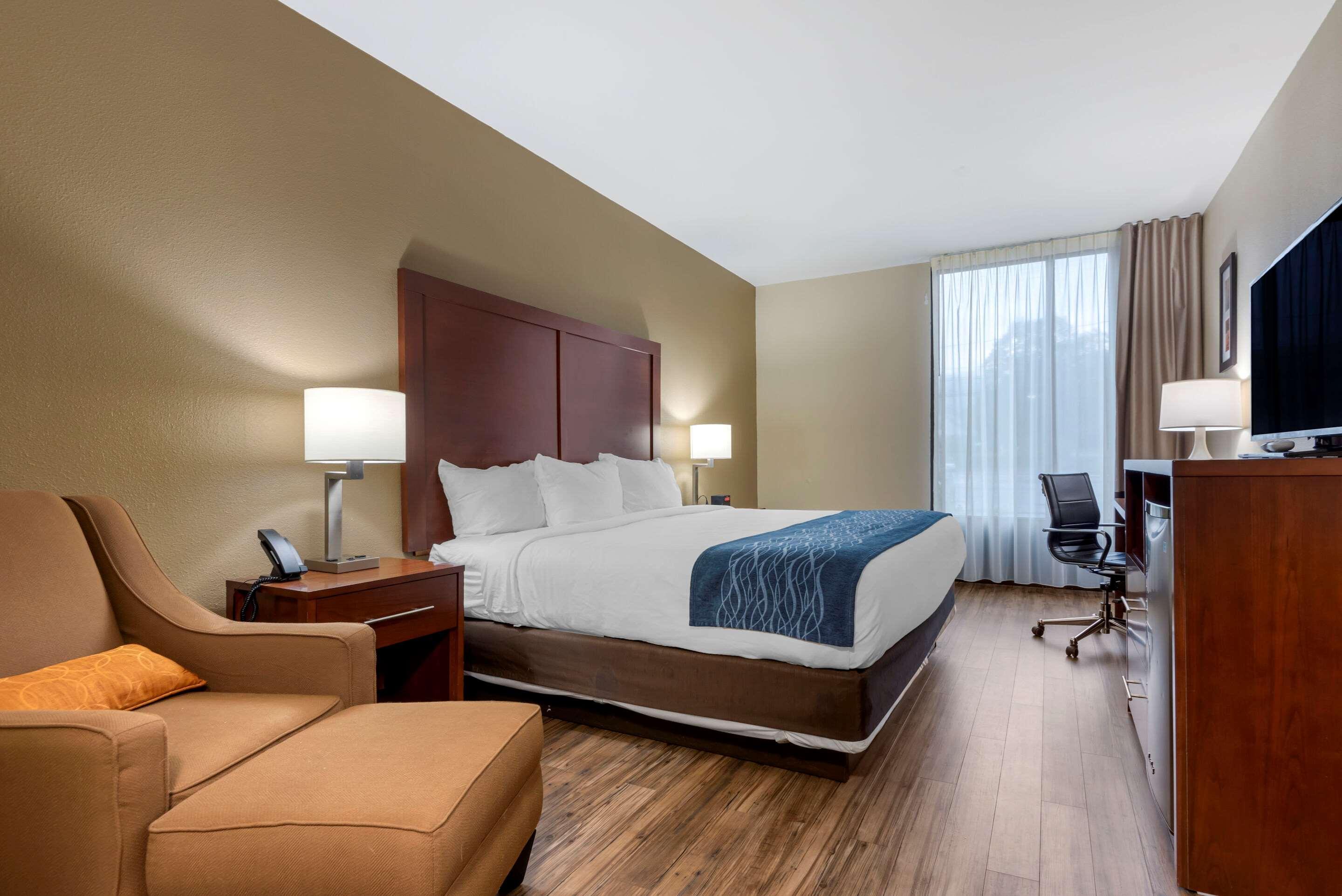Comfort Inn Binghamton I-81 Экстерьер фото