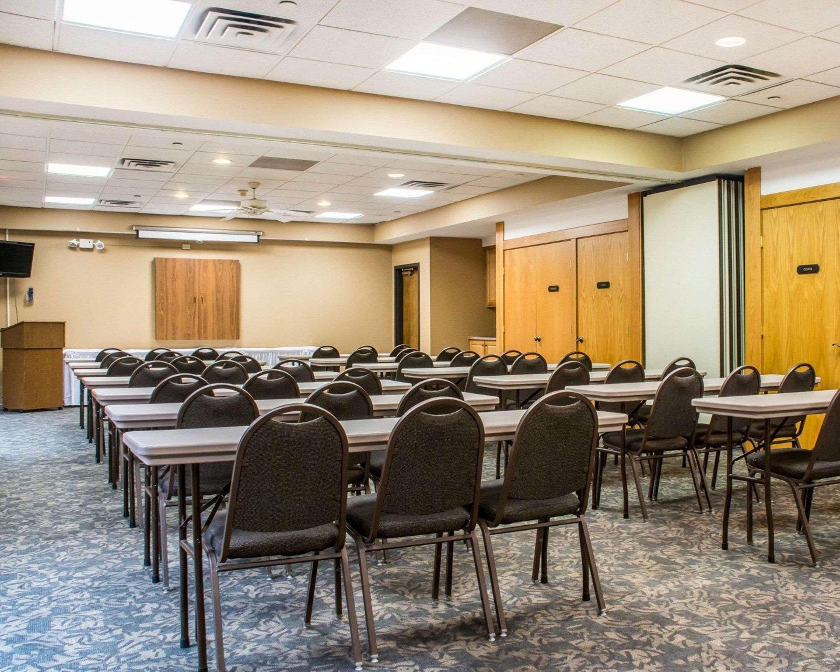 Comfort Inn Binghamton I-81 Экстерьер фото