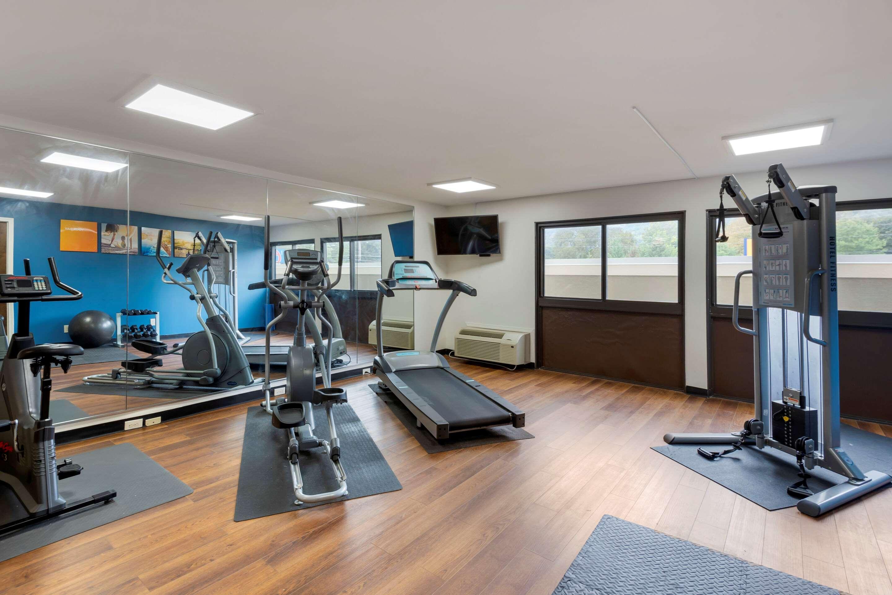 Comfort Inn Binghamton I-81 Экстерьер фото