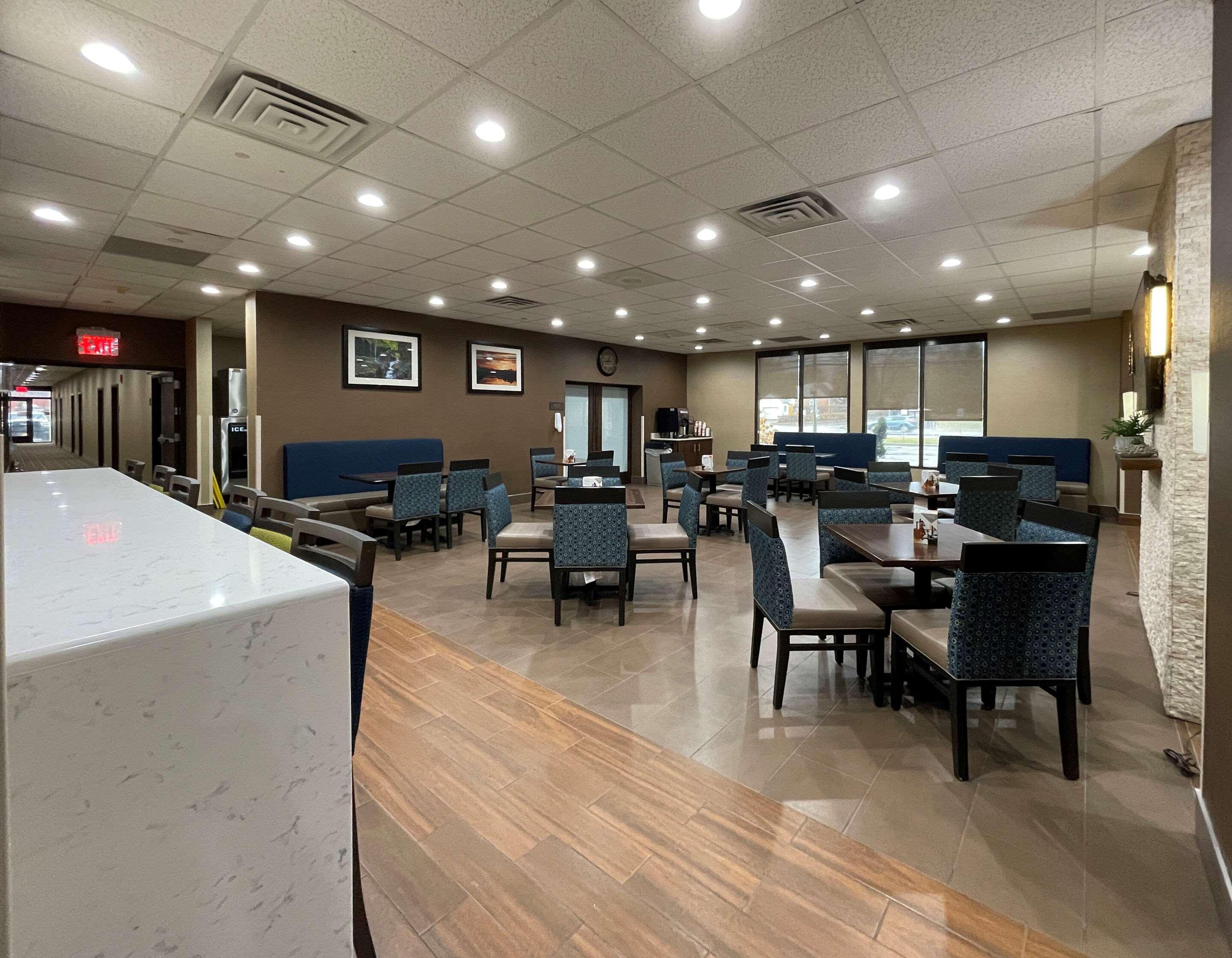 Comfort Inn Binghamton I-81 Экстерьер фото
