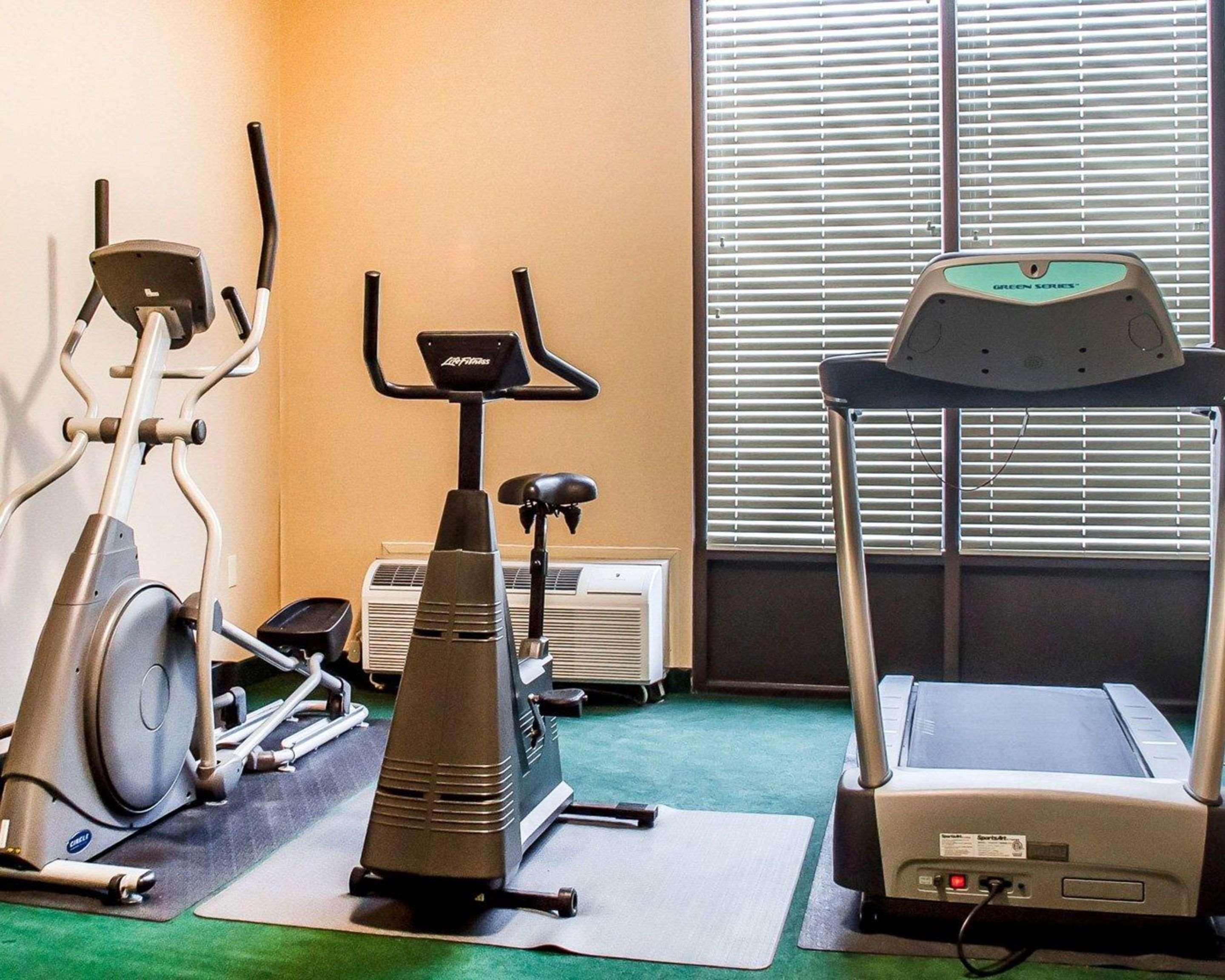Comfort Inn Binghamton I-81 Экстерьер фото